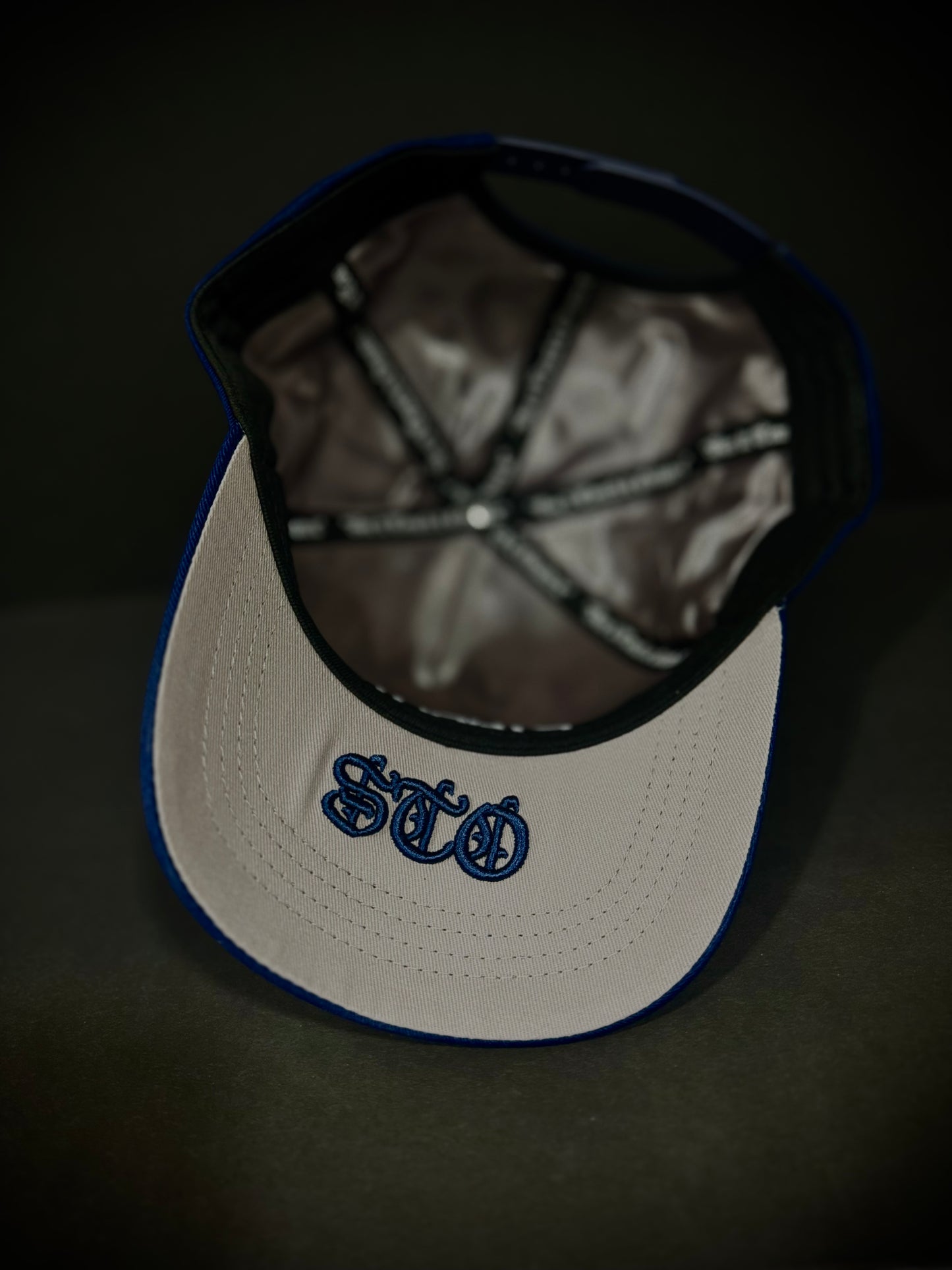 “Siempre Atentos”